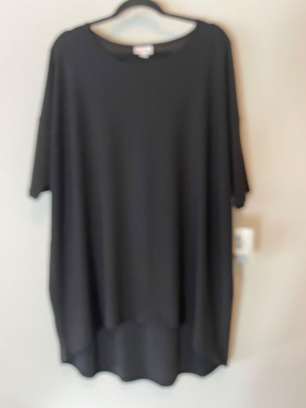 NWT LuLaRoe Irma Tunic Top Black XL High-Low Hem Lightweight Stretch